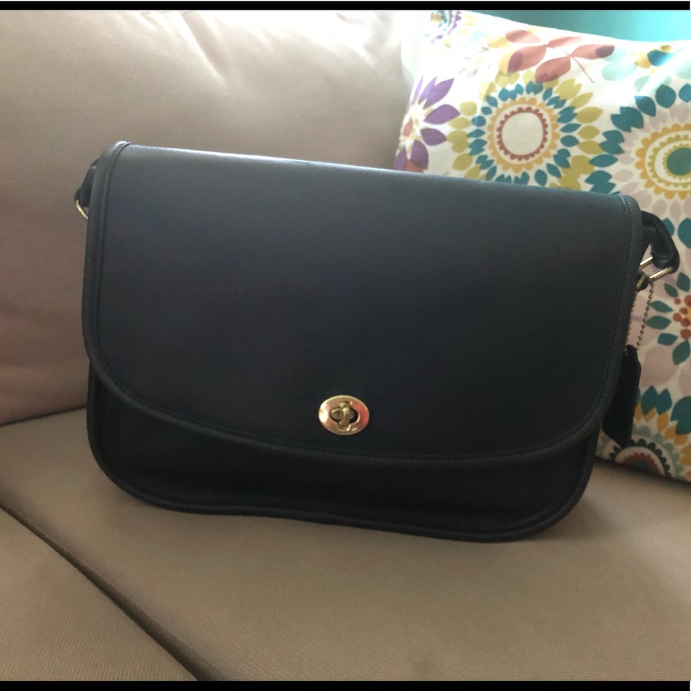 Vintage Coach City Bag - Black Leather
